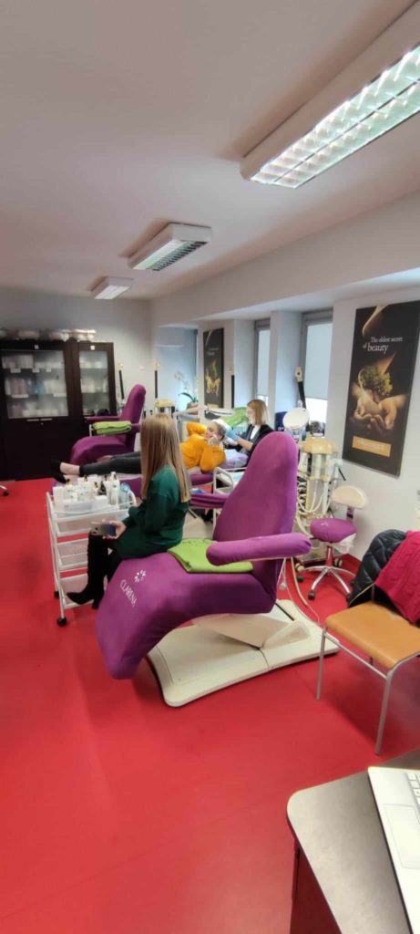 079ff0b6 30d8 4948 8587 6aa9a20a123f