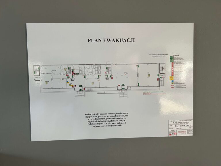 Akademia Nauk Stosowanych w Kielcach (Akademia Lipińskiego) jest w połowie realizacji projektu „Dostępna Akademia Lipińskiego”, współfinansowanego przez Unię… Dostępna Akademia Lipińskiego – półmetek realizacji projektu