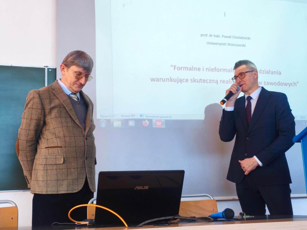 Wykład prof. dr hab. Pawła Chmielnickiego na Akademii Lipińskiego – o wartościach, prawie i wpływie AI na legislację