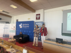 12 marca w Akademii Nauk Stosowanych im. prof. Edwarda Lipińskiego w Kielcach odbyło się wydarzenie CEO CARE DAY – inicjatywa, której celem było połączenie… CEO CARE DAY – nauka i biznes spotkały się w Akademii Lipińskiego